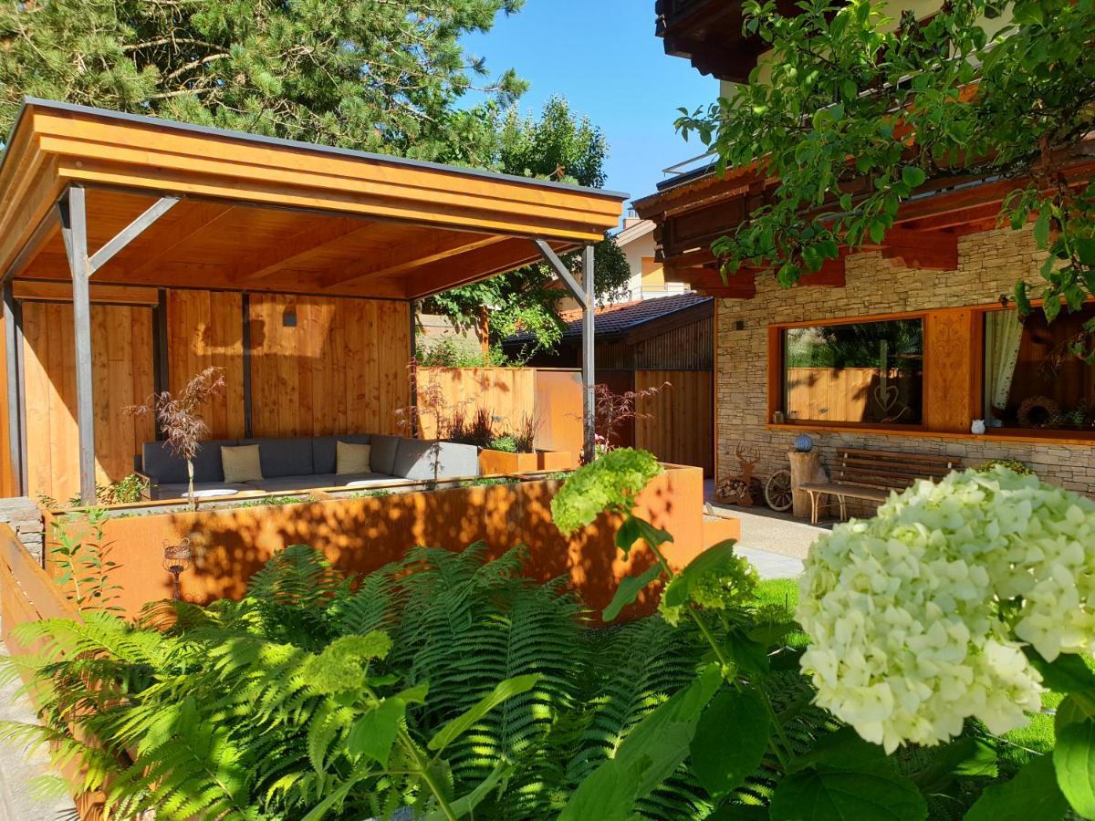 Haus Renswouw Hollersbach im Pinzgau Exterior foto
